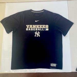 Nike Dri-Fit Yankees Baseball T Shirt, Large, Men’s Black